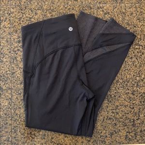 Lululemon Size 8 Strength & Sweat Crop 23”